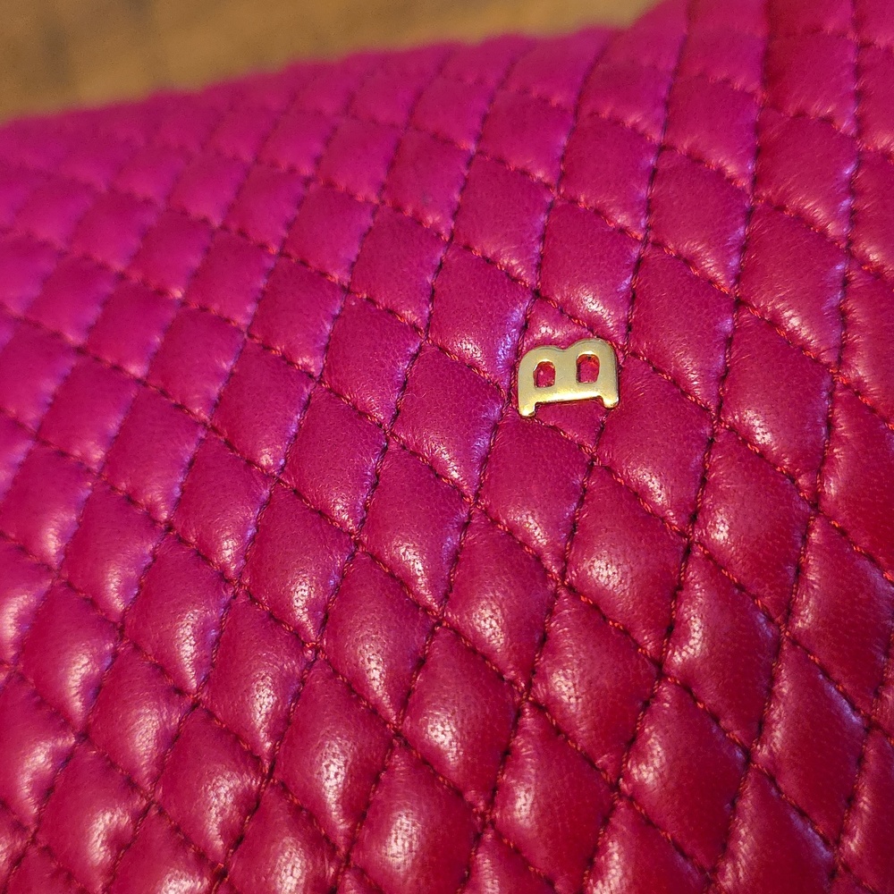 Bally Hot Pink Quilted Leather Shoulder Bag with Gold Chain - Picture 9 of 16